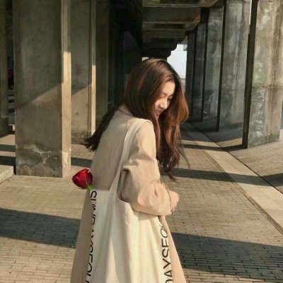 女生头像伤感时尚