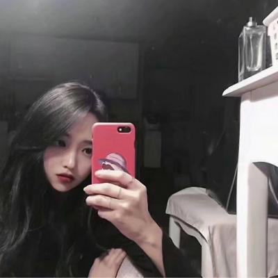 头像女生手机挡脸真人图片
