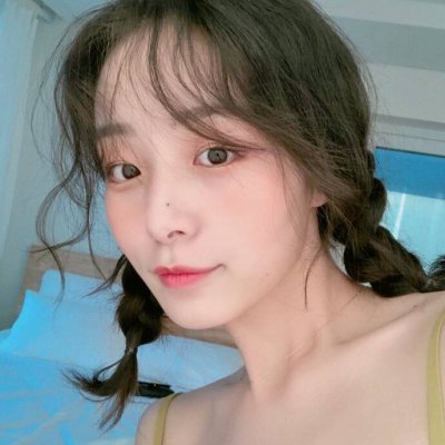 女生头像唯美浅蓝色高清图片