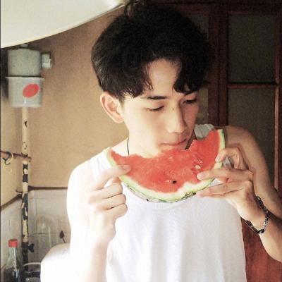 微信头像男生小清新阳光帅气