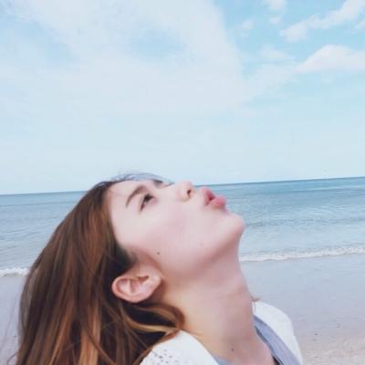 微笑阳光治愈系头像女生小清新图片