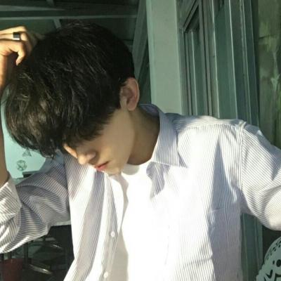 微信头像男生小清新阳光帅气