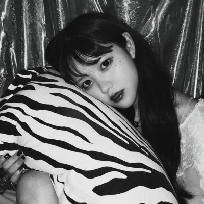 伤感唯美女生头像高冷