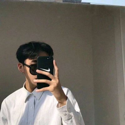 qq头像手机控男生头像帅气图片