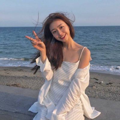 女生头像唯美浅蓝色高清图片
