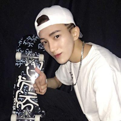真人可爱男生头像