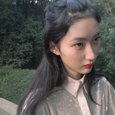 清晰大图女生头像