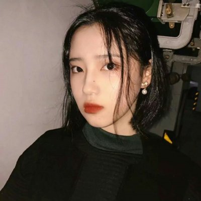 女生头像伤感时尚