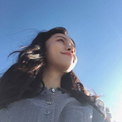 女生头像唯美浅蓝色高清图片