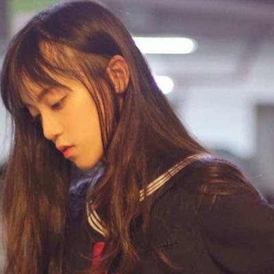 超酷有气质女头像