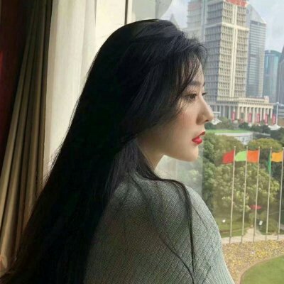 女生头像伤感时尚