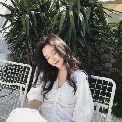 qq头像森系唯美女生