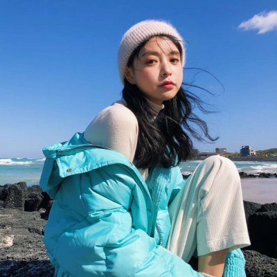 女生头像唯美浅蓝色高清图片