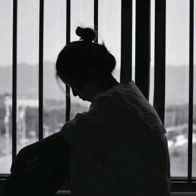 情侣两人头像一对黑白
