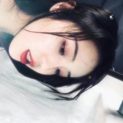 韩系情头图片一对两张分开