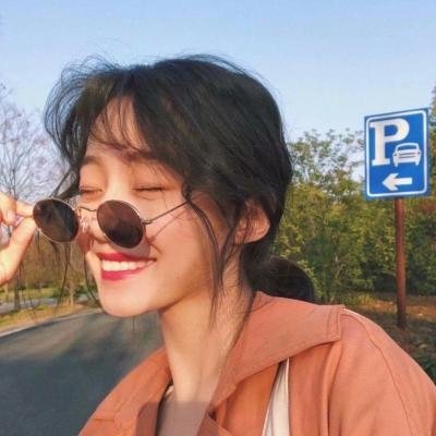 女生乐观头像