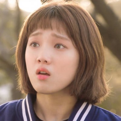韩剧情侣头像一对两张图片