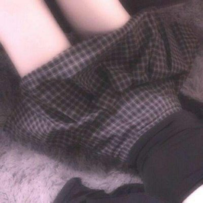 半身高清不露脸的穿制服部位头像女