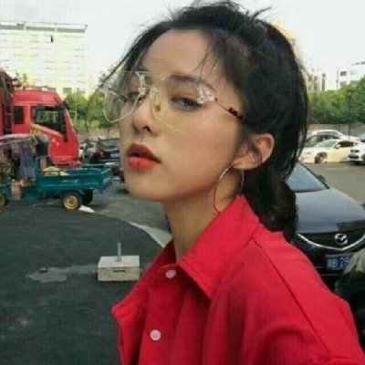 微信头像红色系列真人女生图片