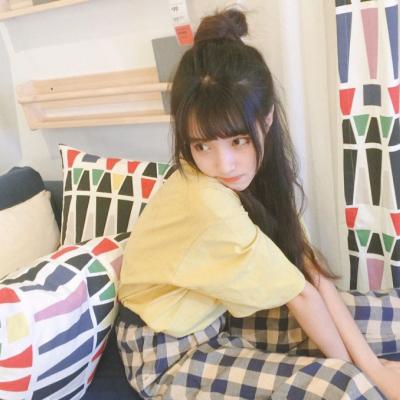 女生微信头像淡雅气质清新图片