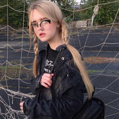 欧美小清新森系女头像图片