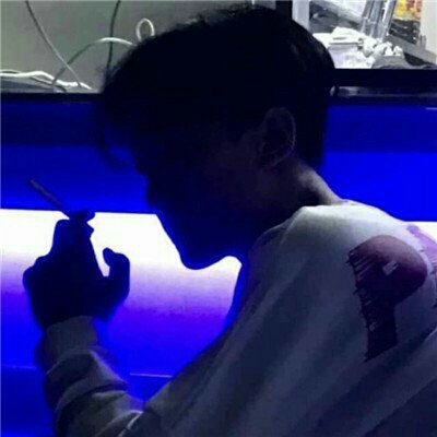 男生好看的微信头像酷酷的图片