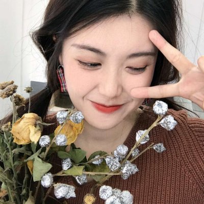 阳光系少女可爱头像图片