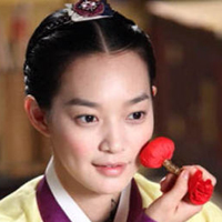 韩国明星女演员申敏儿头像图片