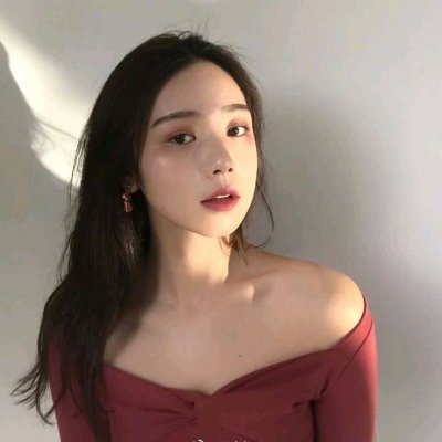 微信头像红色系列真人女生图片