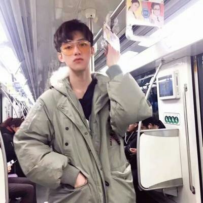 男生好看的微信头像酷酷的图片