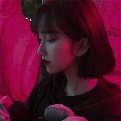 黑暗丧系女头真人超酷图片
