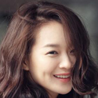 韩国明星女演员申敏儿头像图片