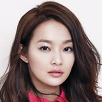 韩国明星女演员申敏儿头像图片
