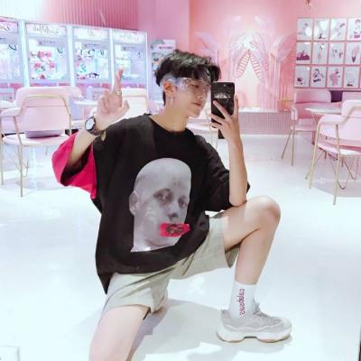 时尚帅气男生头像图片