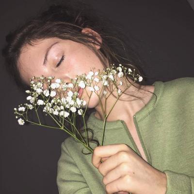 欧美小清新森系女头像图片