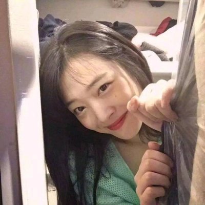 全网超火绿色头像女生高清图片