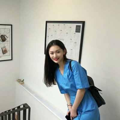 女生头像冷酷帅气真人图片