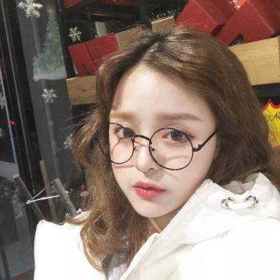 微信头像女生阳光唯美小清新图片