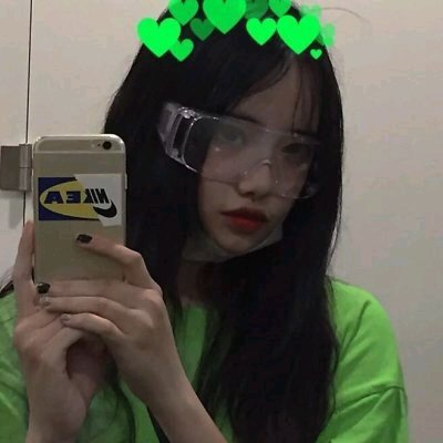 抖音极品绿色系女头图片