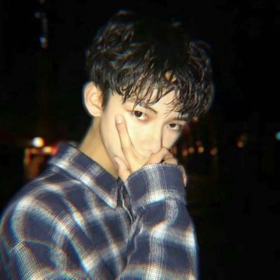qq男头像帅气冷漠真人图片