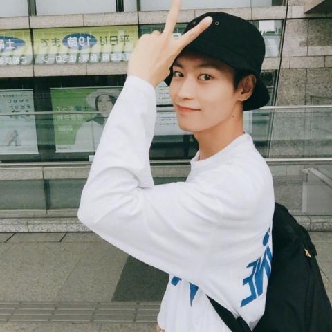 帅气男生超清图片头像