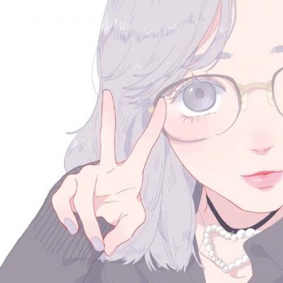 手绘女孩高清头像图片卡通