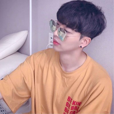 男生16岁帅气头像图片