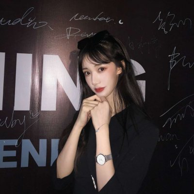 黑暗系女生真人头像图片