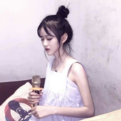扎丸子头气质型女生头像图片
