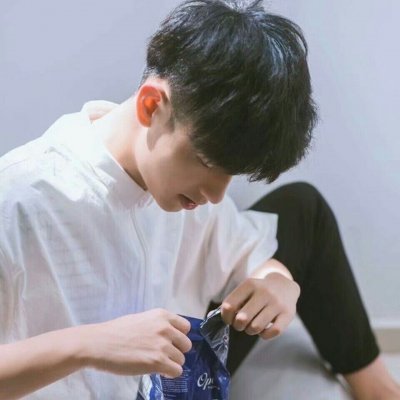 帅气男头图片真人