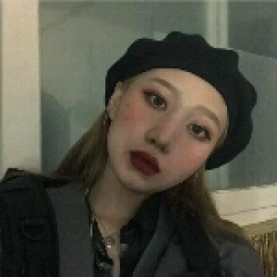 黑色系冷酷的女生头像真人图片