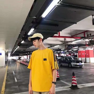 男生16岁帅气头像图片