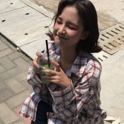 韩系女生头像可爱高清图片
