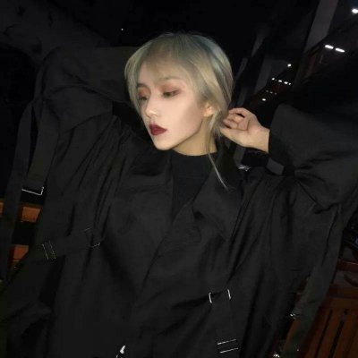 超酷头像女生短发霸气图片